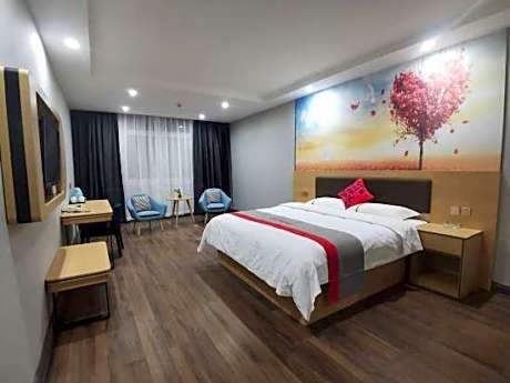 Junyi Chain Hotel (Tianmen baoan palza Store)