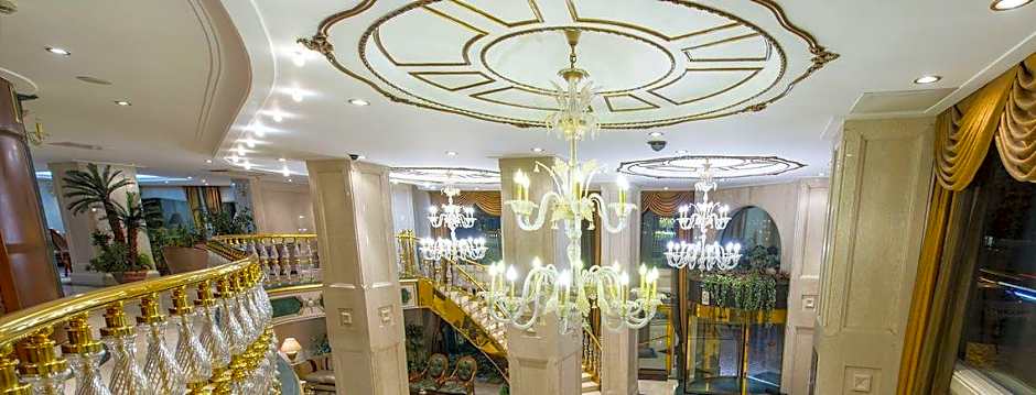 Akar International Hotel