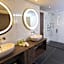 DoubleTree by Hilton Royal Parc Soestduinen