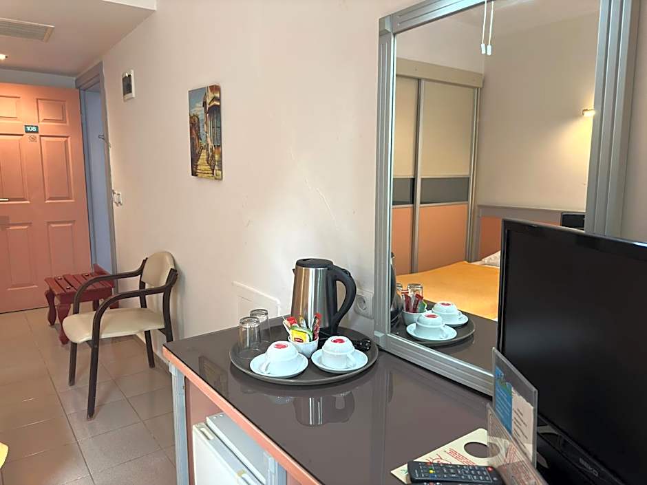 Ata Park Hotel