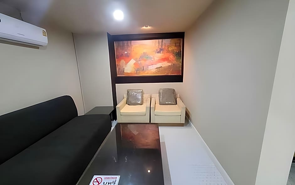 The Sea Bangsean Hotel