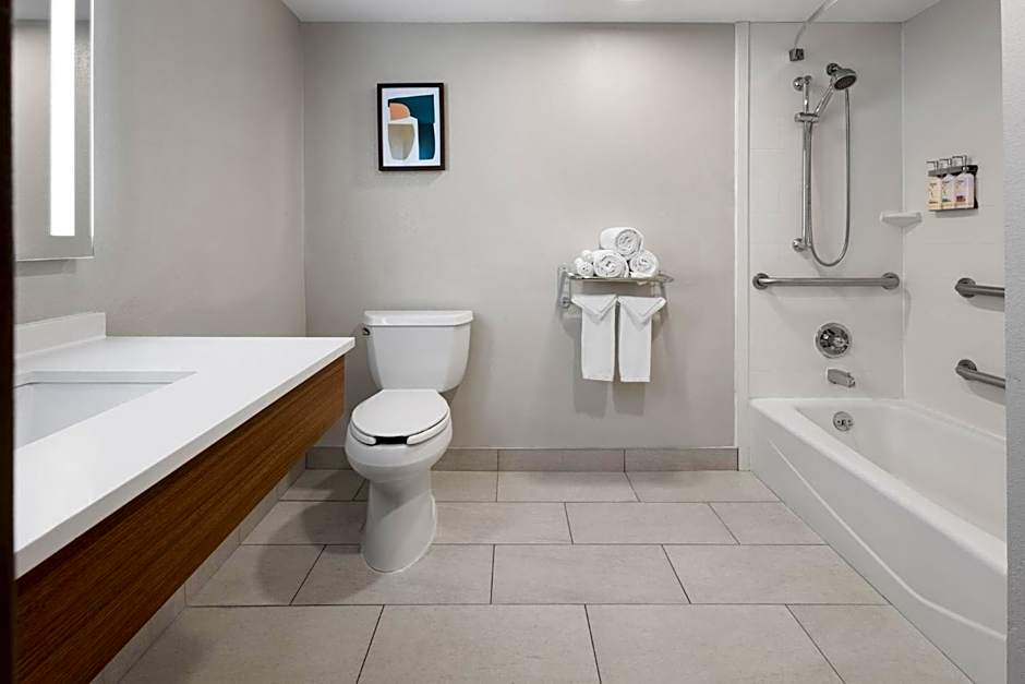 Holiday Inn Roanoke - Tanglewood Route 419 & I 581 By IHG