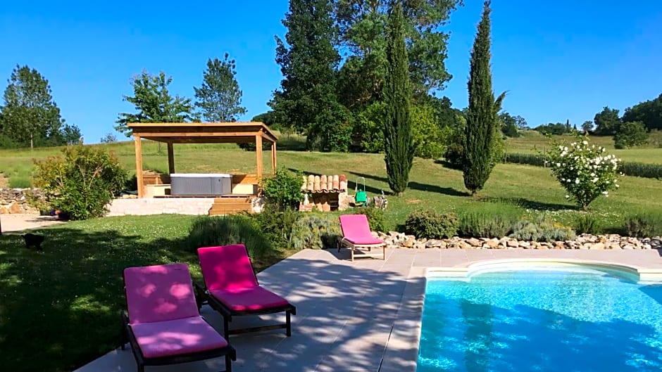 Chambres D'Hôtes Le Val De La Garenne – Senouillac, CO