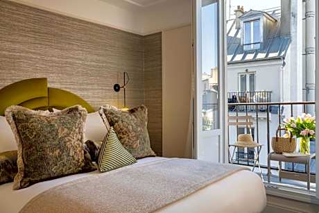 Superior Double Room with Balcony