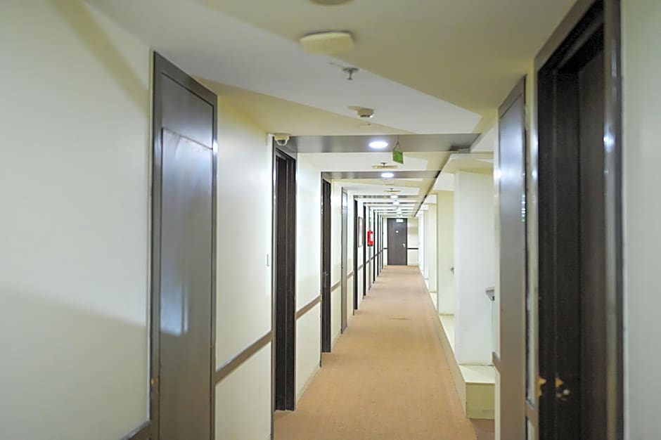 Ambar Sarovar Portico Hotel - Gandhidham