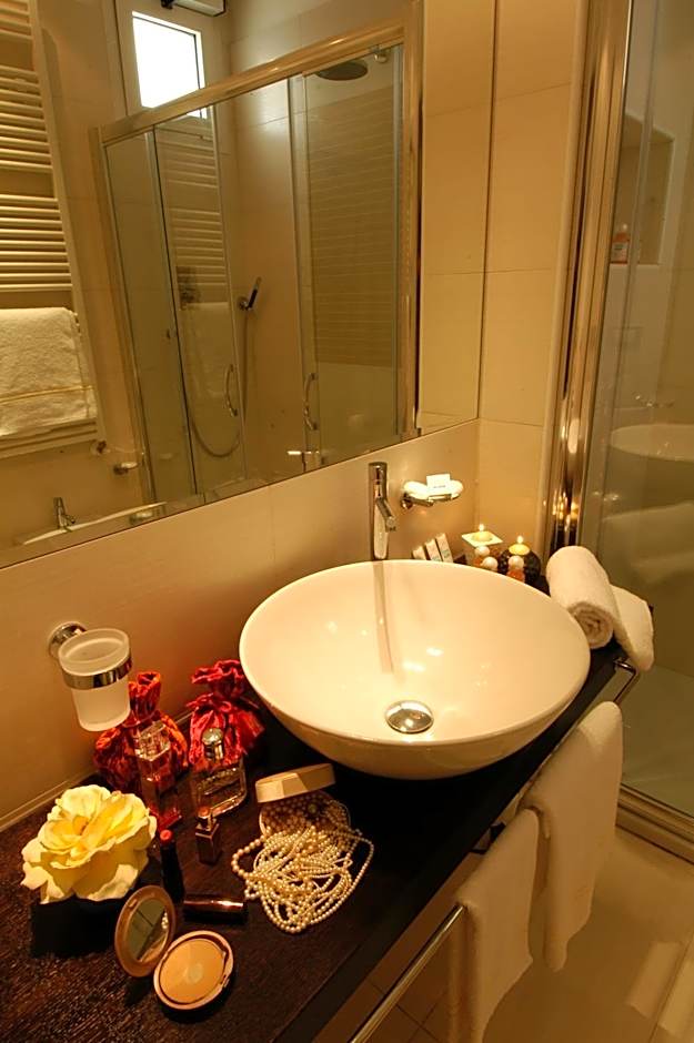 Hotel Kursaal - FRONTE MARE CON PISCINA