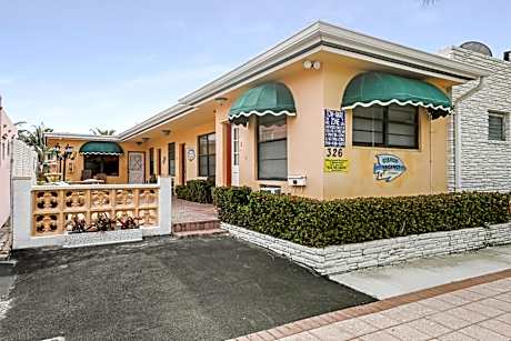 Grenier's Hollywood Beach Hotel