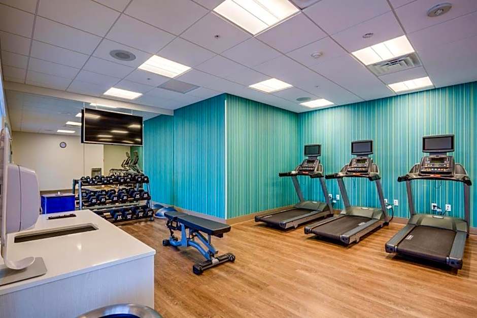 Holiday Inn Express & Suite Milroy - Reedsville By IHG