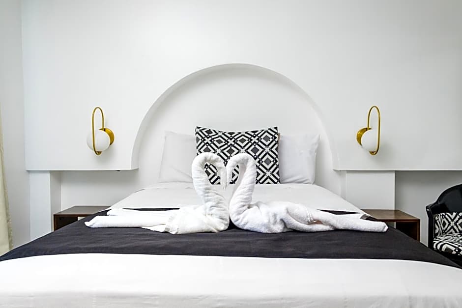 Hotel Revolucion