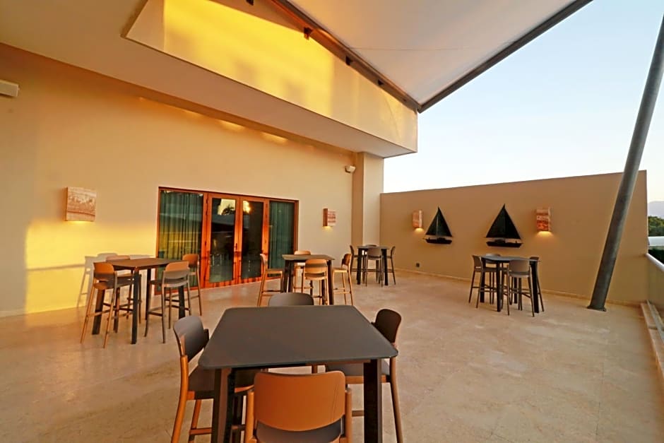 Holiday Inn & Suites Puerto Vallarta Marina & Golf By IHG