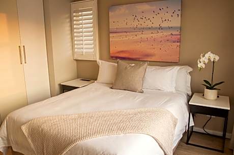 Executive Two-Bedroom Apartment