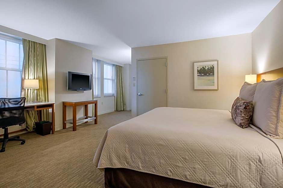 Omni Providence