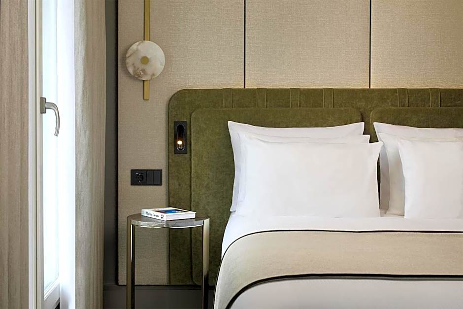 NH Paris Champs- Elysees