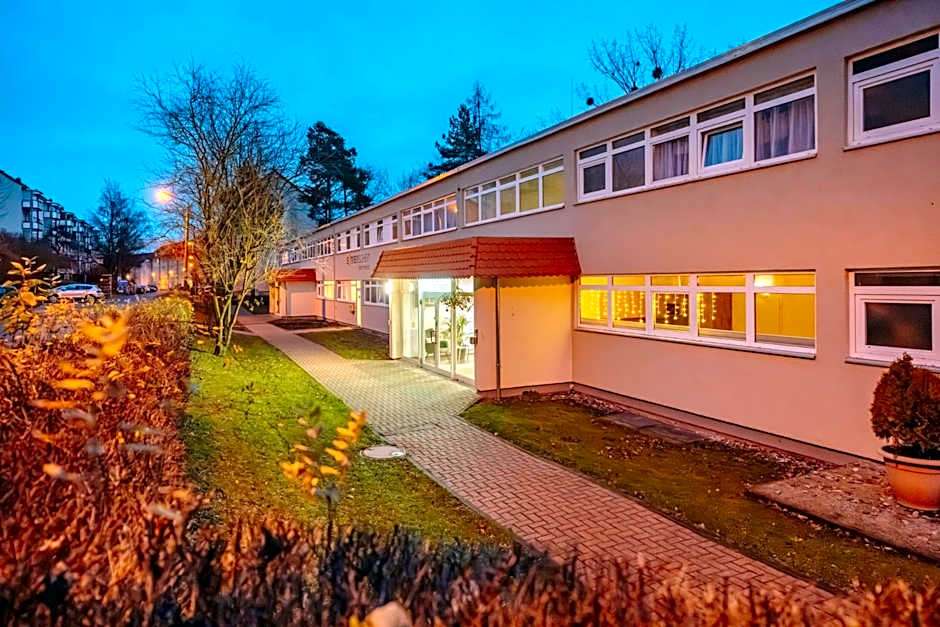 Sonnenschein Hotel & Apartments