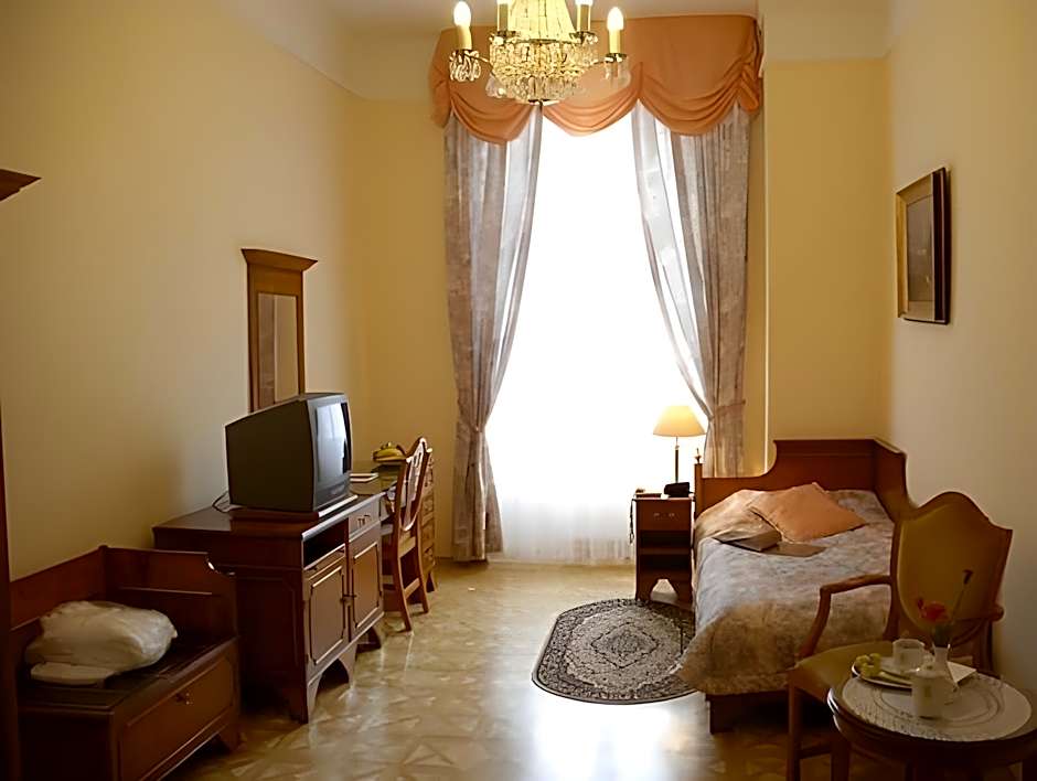 Bristol Kralovska Vila