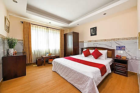 Deluxe Double - City View