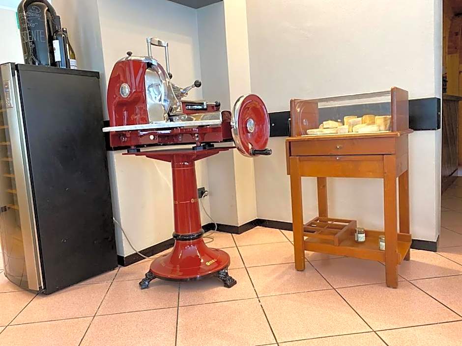 Albergo del mera-ristorante da Lui