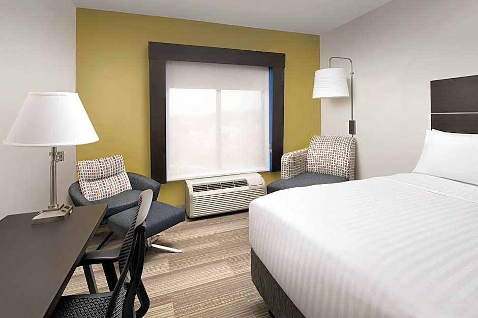Holiday Inn Express Knoxville-Strawberry Plains By IHG