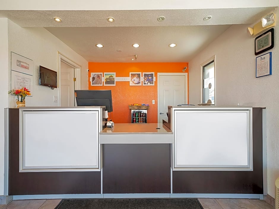 Americas Best Value Inn & Suites Humble