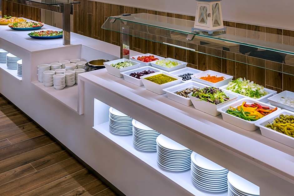 Hotel Oasis Park Splash