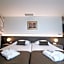 Joel Hotel