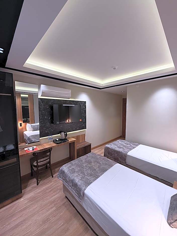 Nil Hotel
