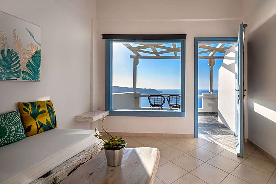 Athermi Suites - Adults Only