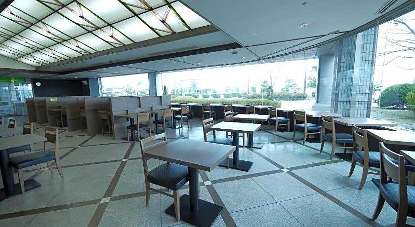 Route Inn Grantia Komatsu-Airport