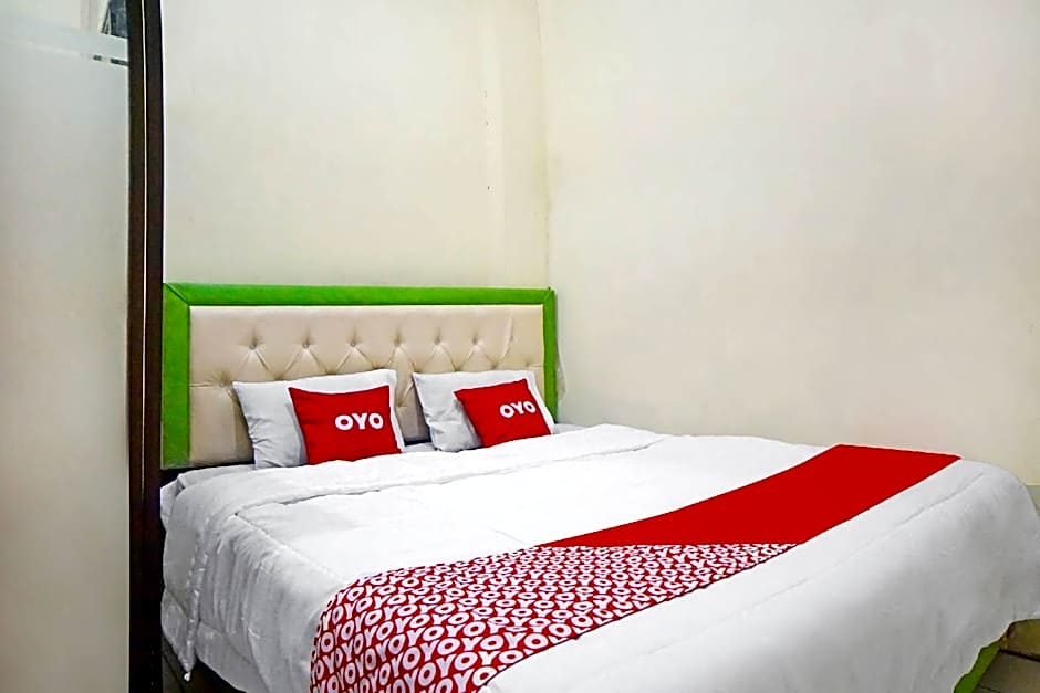 OYO 91435 Berliany Home 2