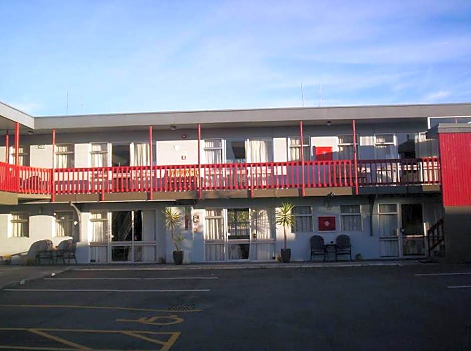 Broadway Motor Inn