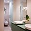 Naxi Suites