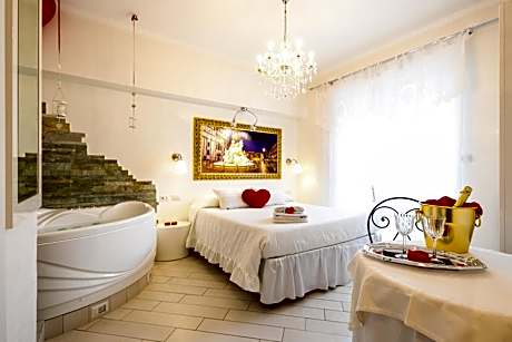 Suite with Spa Bath
