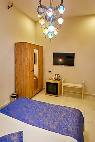 economy room basement floor