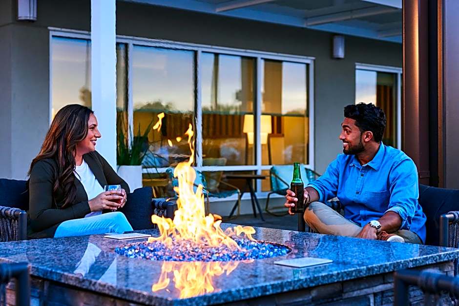 Fairfield Inn & Suites Cincinnati Oakley