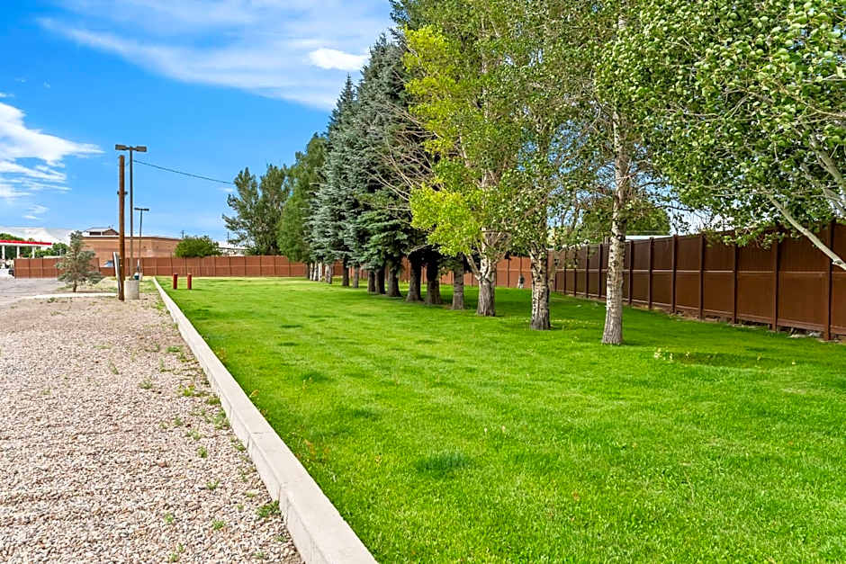 Best Western Outlaw Inn