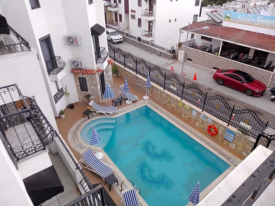 WB WEEKEND HOTEL AND SUITES