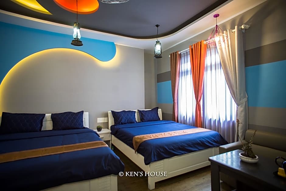 Ken's Backpackers Hotel