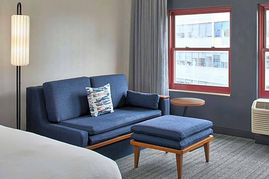 Courtyard by Marriott Providence Downtown