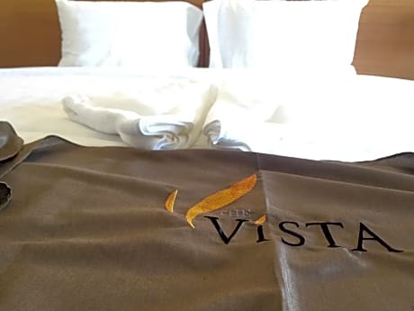 Standard - Queen Room