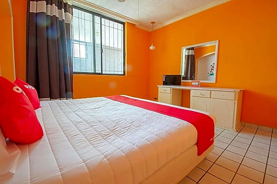 OYO Hotel Casino Del Valle