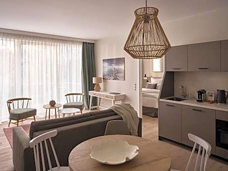 Large One-Bedroom Apartment with Side Sea View