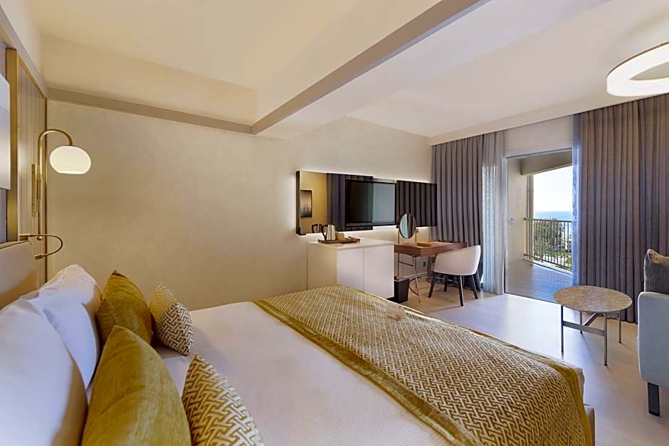 Arum Barut Collection - Ultra All Inclusive