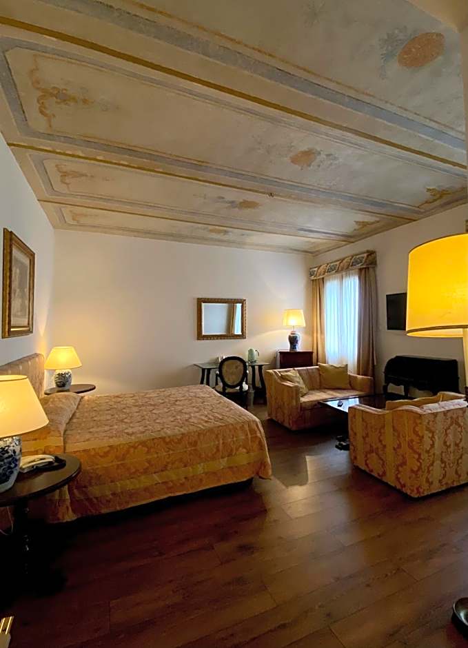 Hotel Villa Montanarini