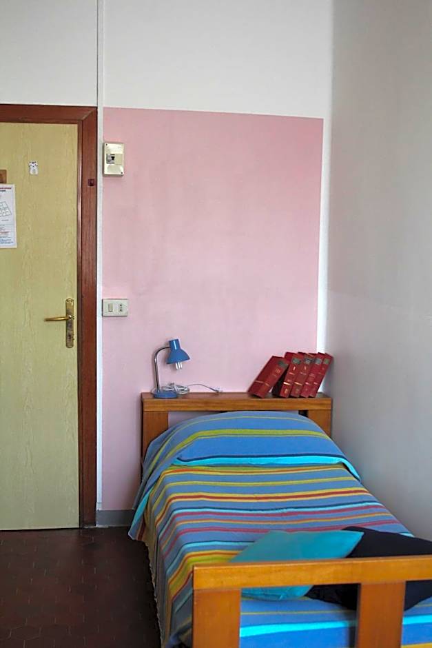 Ostello Domus Civica