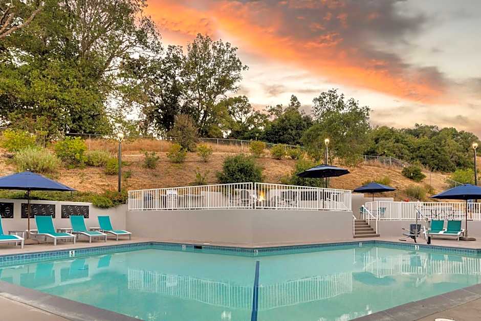 Best Western Plus Novato Oaks Inn