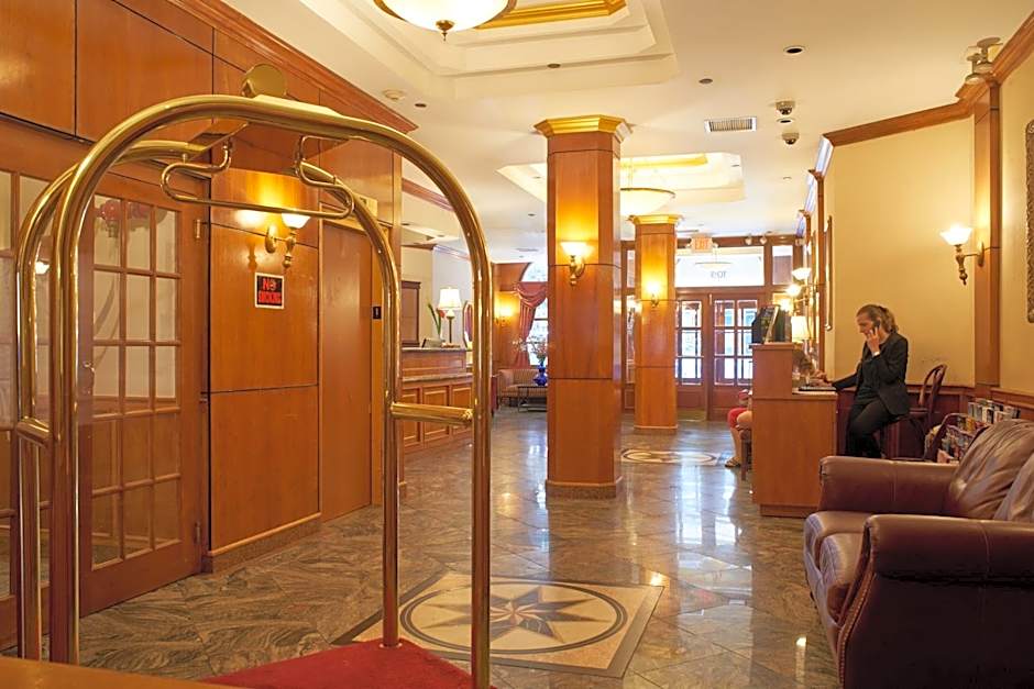 Hotel St. James