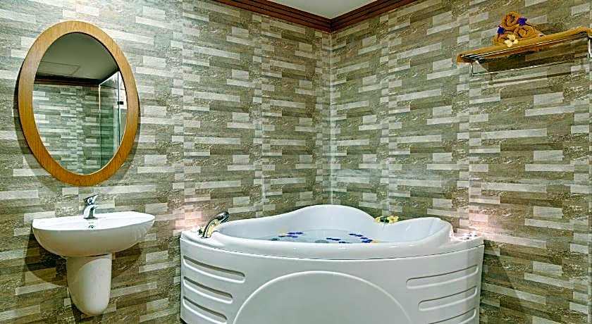 Muong Thanh Holiday Ly Son