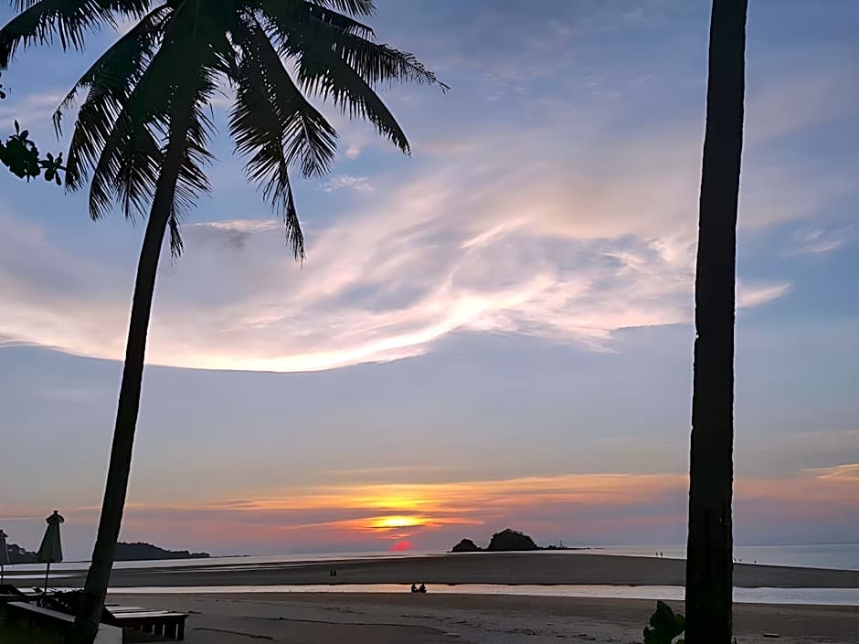 Lanta MP Place Hotel