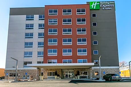 Holiday Inn Express & Suites Jersey City North - Hoboken by IHG