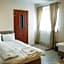 Redwood Hostel by EASY RENT Apartments
